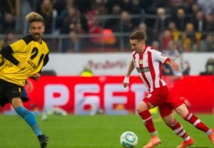 哈兰德独中五球助曼城狂胜莱比锡创欧冠新纪录